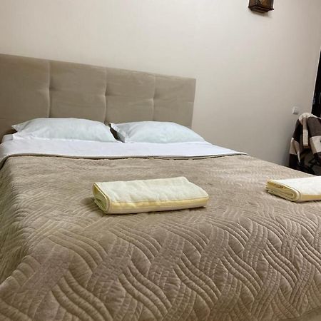 Flat Apartment Almaty Ngoại thất bức ảnh
